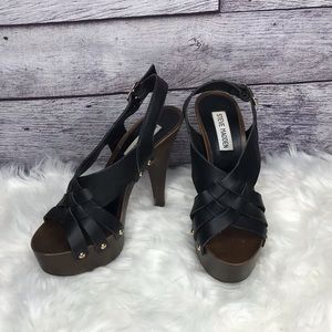 ▪️Steve Madden▪️Dark Wood Base Heels